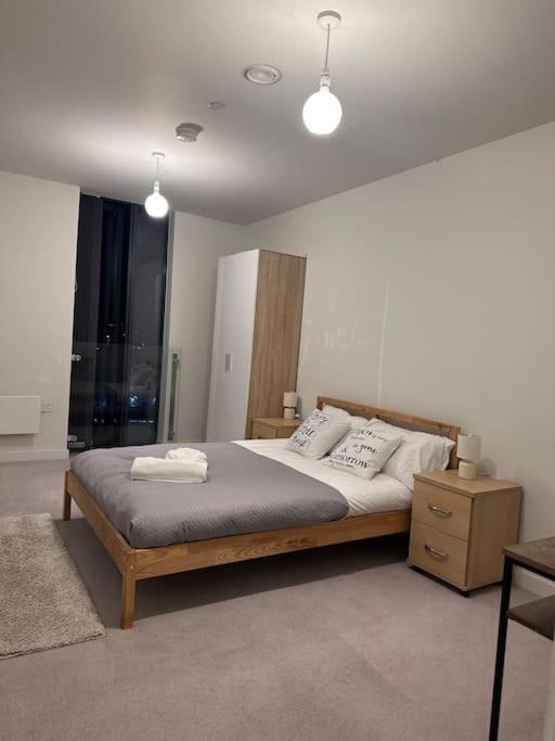 Stylish 2 Bedroom Apartment Manchester Exterior foto
